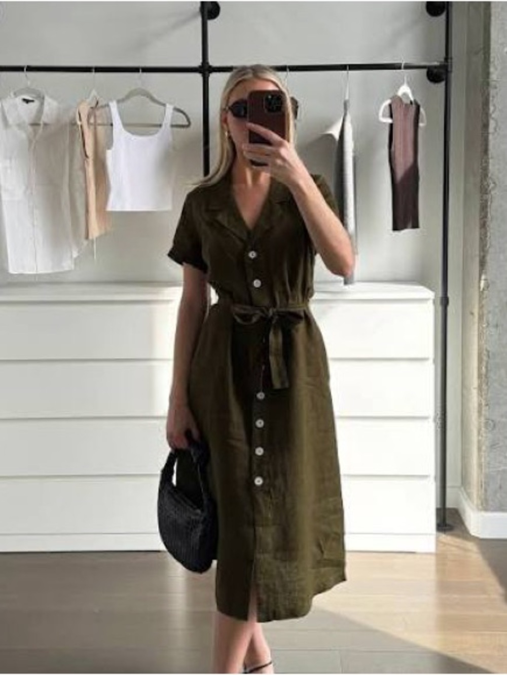 [RARE / SOLD OUT] Quince 100% Linen Button Front Dress “Martini Olive” size M - Picture 2 of 6